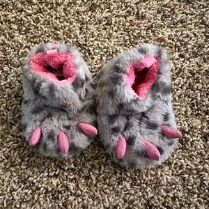 Wonder Nation Furry Gray and Pink Monster Slippers